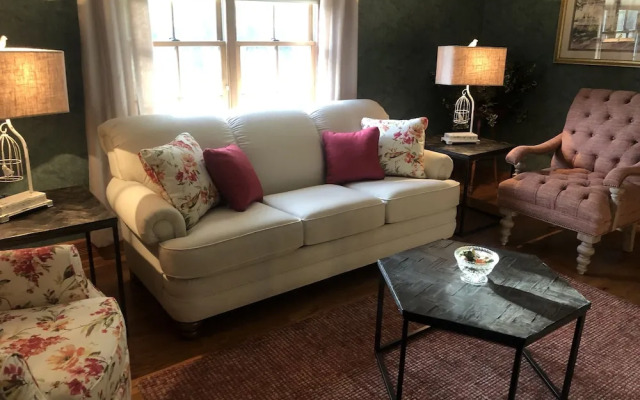 Biddle Point Inn & Event Venue
