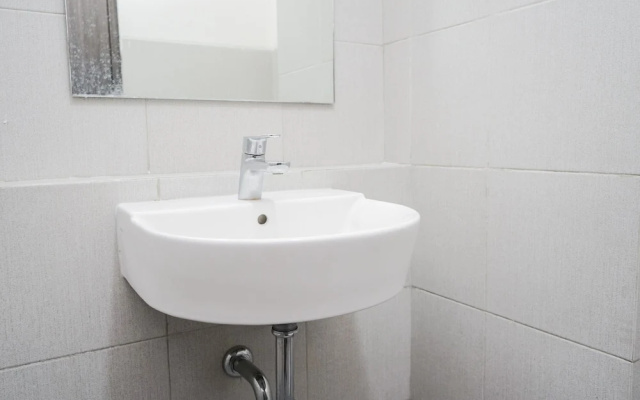 Comfy And Minimalist Studio At Bintaro Icon Apartment
