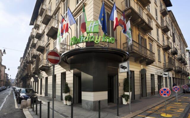 Отель Holiday Inn Turin City Centre вид на фасад