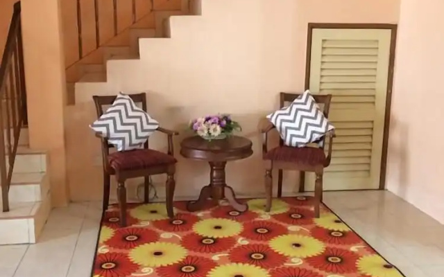 D'Subang Homestay