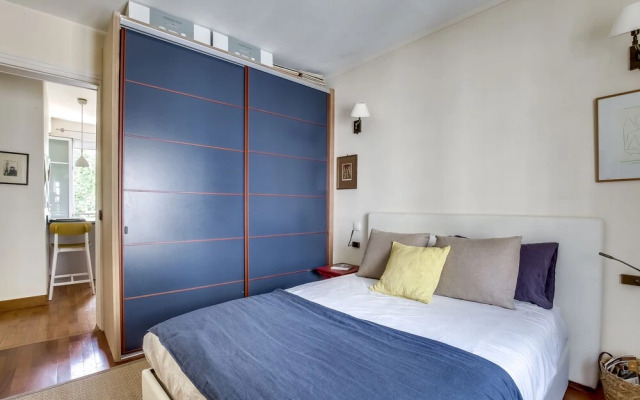 Cosy apt for 2 close to Eiffel Tower