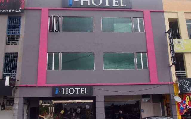 I-Hotel Skudai in Pontian, Malaysia from 1026$, photos, reviews - zenhotels.com hotel front