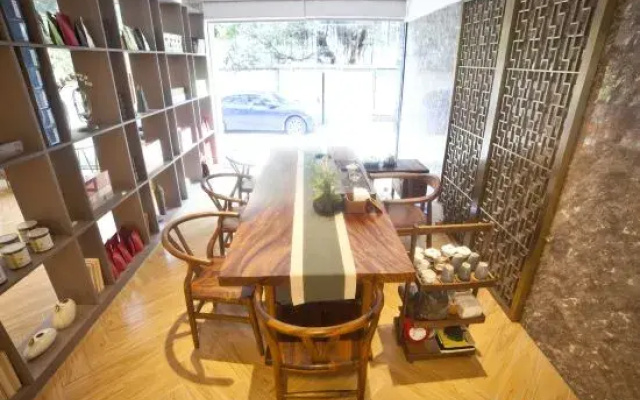 Yuhai Fortune Hotel (Fuzhou East Second Ring Taihe Plaza)