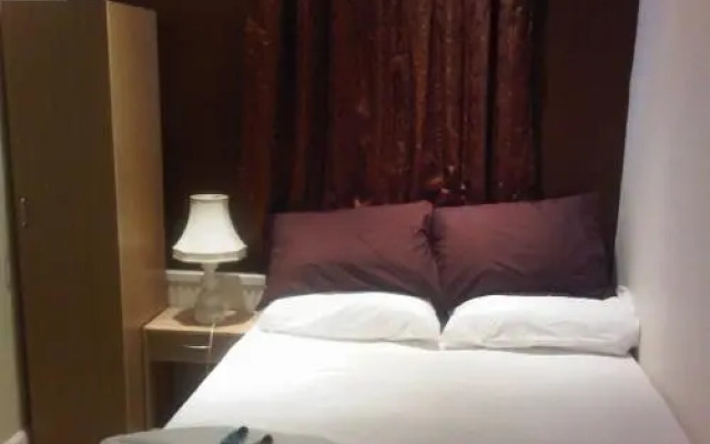 Old Friend Hotel