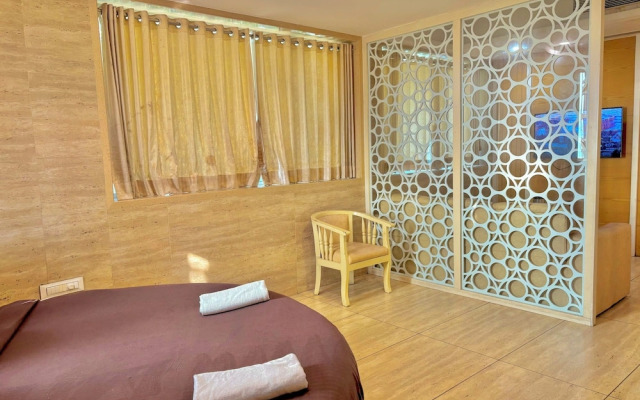 Hotel Neelkamal Chembur