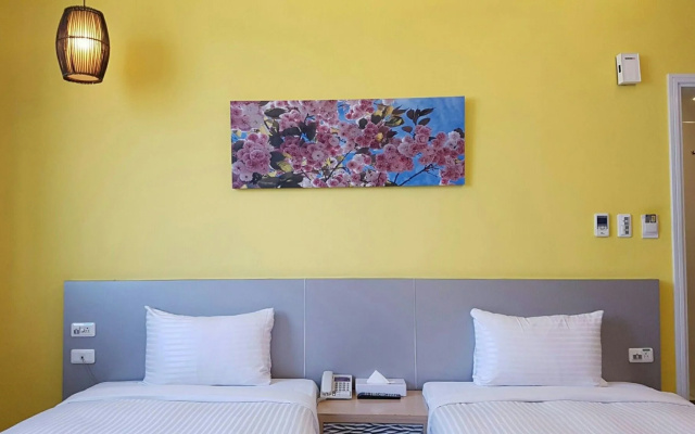 YOYO Hotel