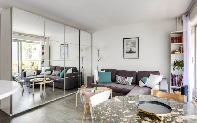2 people apartment terrace by Weekome
