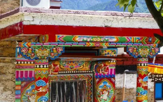 Rubu Jingyi Mountain Residence Homestay