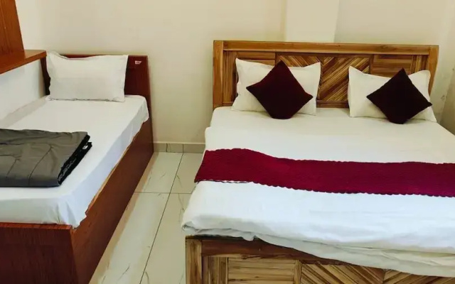 Ram Basant Hotel & Resturant