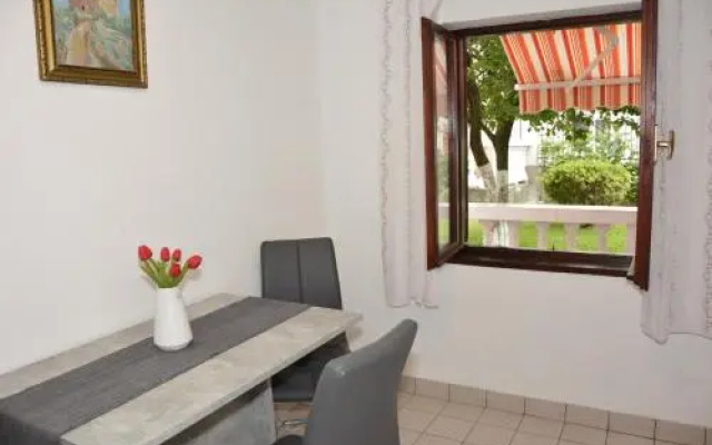 Apartment Neven