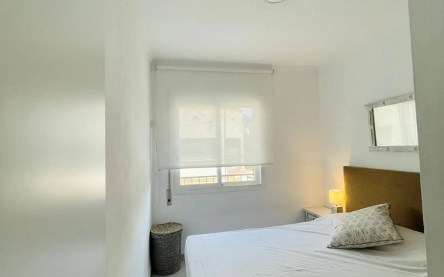 Acogedor y céntrico apartamento a 1' de la playa