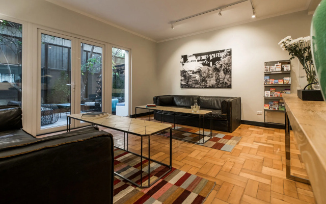 Apart Hotel B