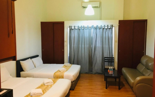 Maytower Private service suite at Masjid India