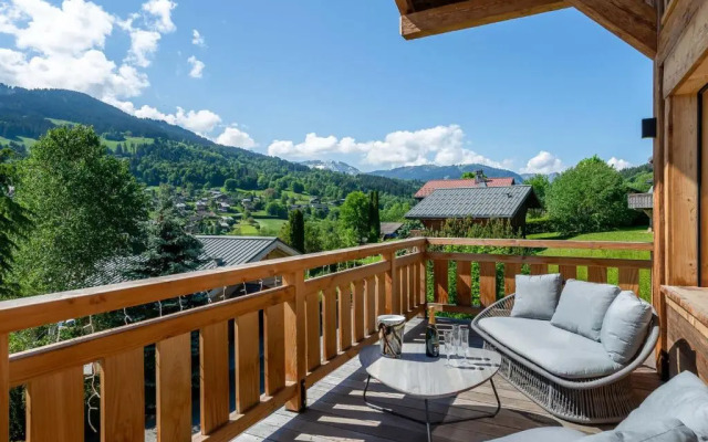 Chalet Demi-Quartier, 7 pièces, 12 personnes - FR-1-569-19