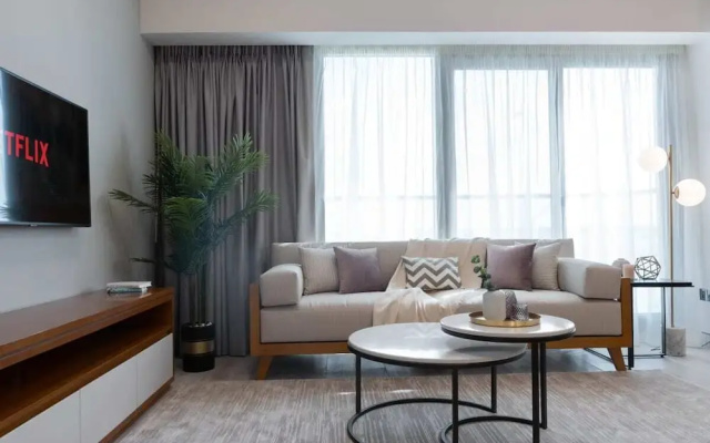 Delightful 2BR Apartment Privà Living
