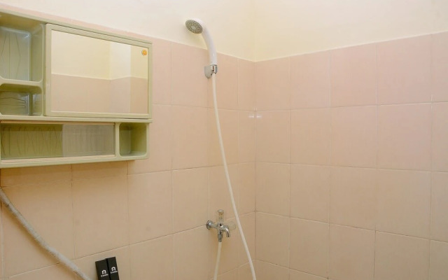 Comfy And Best Deal Studio Room Tifolia Apartment By Travelio