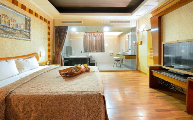 Holland Village Motel Hua-Pin