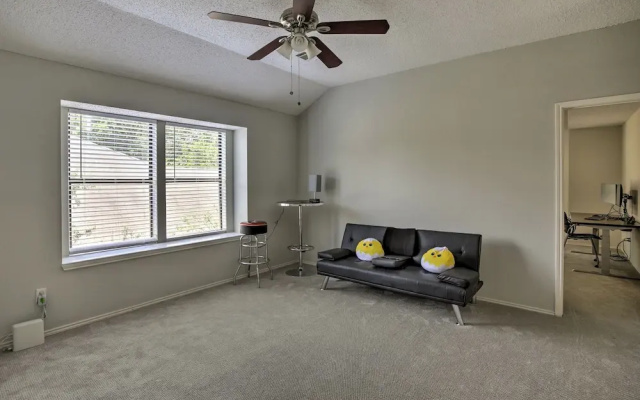 Convenient Allen Retreat, 2 Mi to Downtown!