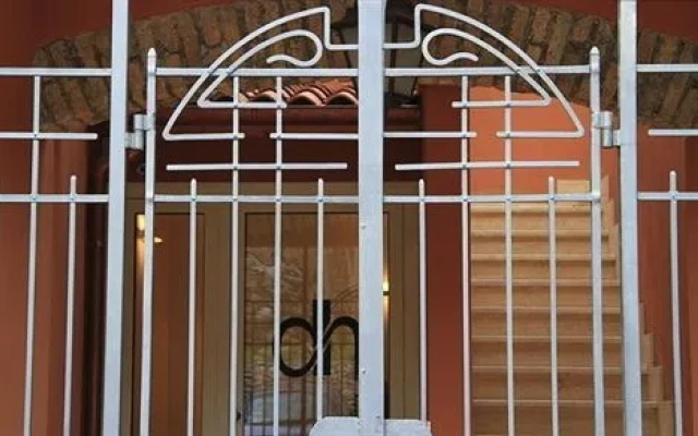 Dalmati House