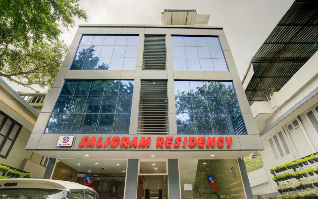 OYO Flagship 73858 Saligram Residency