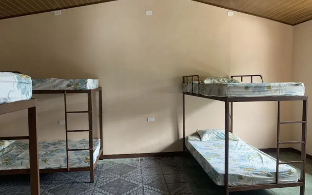 Arenal Family House