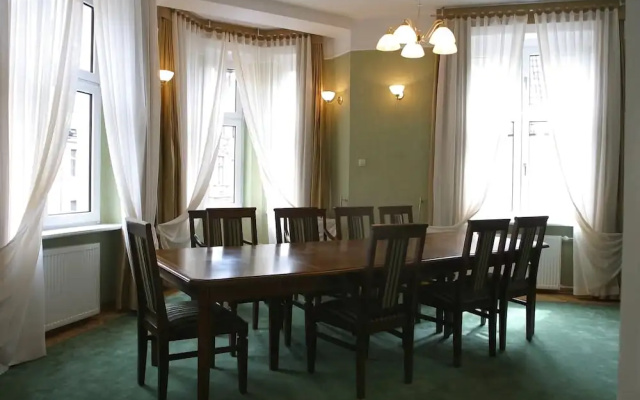 Hotel Heban