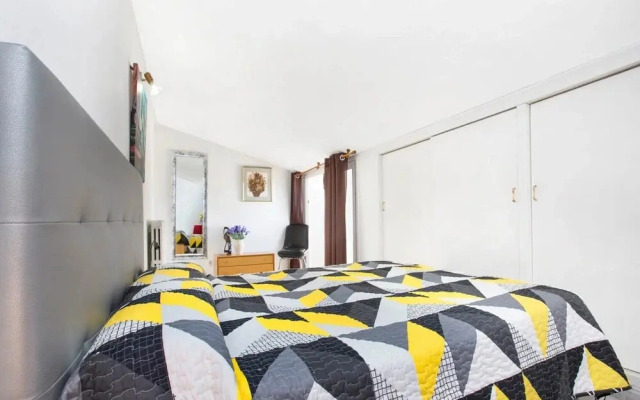Apartment in Spain Near Sandy Beach