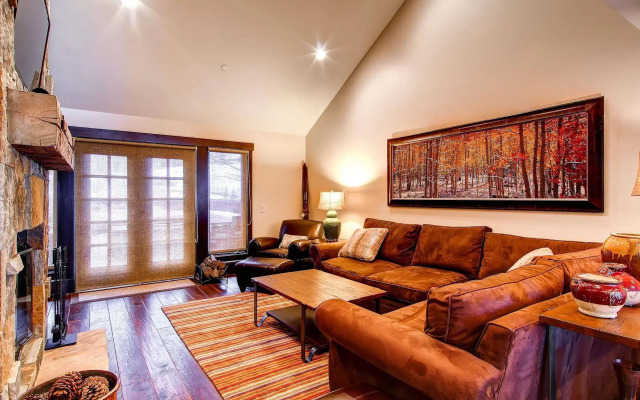Village Ford Hall by East West Hospitality