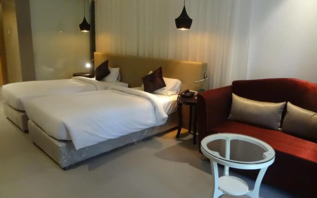 Hotel Satkar Grande