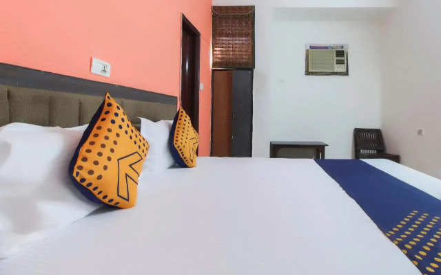 Goroomgo Viren Pacific Agra