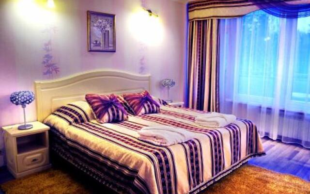 Гостиница Resort Lesnye Dali в Аксиньином отзывы, цены и фото номеров - забронировать гостиницу Resort Lesnye Dali онлайн Аксиньино комната для гостей