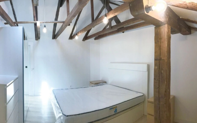 Apartmanento de 2 Habitaciones en Universidad, 500m de Alonso Martinez