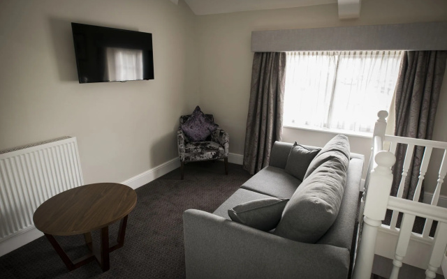 The Croft Hotel