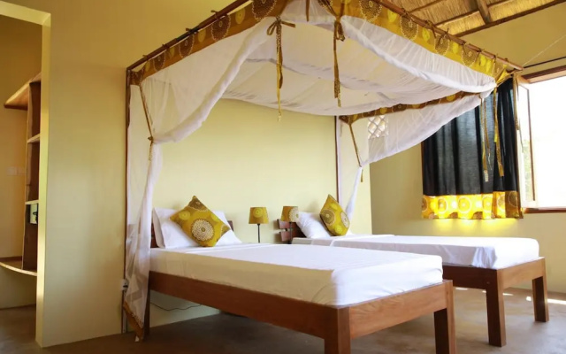 Kikonko Lodge