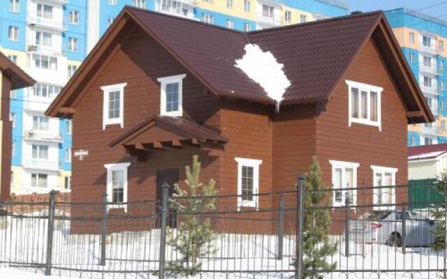 Гостиница Guest House Chocolate в Шерегеше отзывы, цены и фото номеров - забронировать гостиницу Guest House Chocolate онлайн Шерегеш вид на фасад