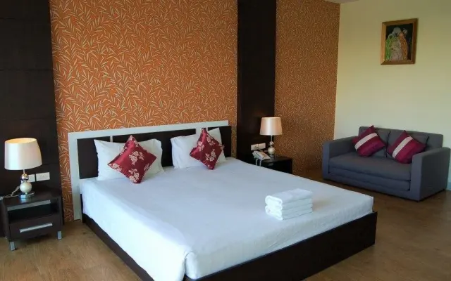 The Circle Residence