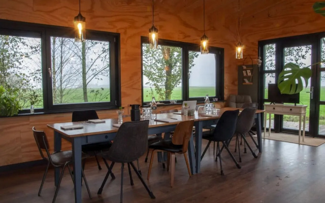 Waterlodge Goudule in Nes