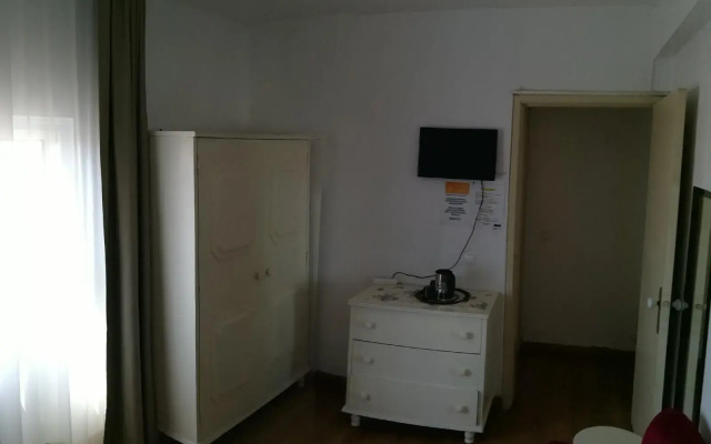 Pensão Residencial Vila Teresinha
