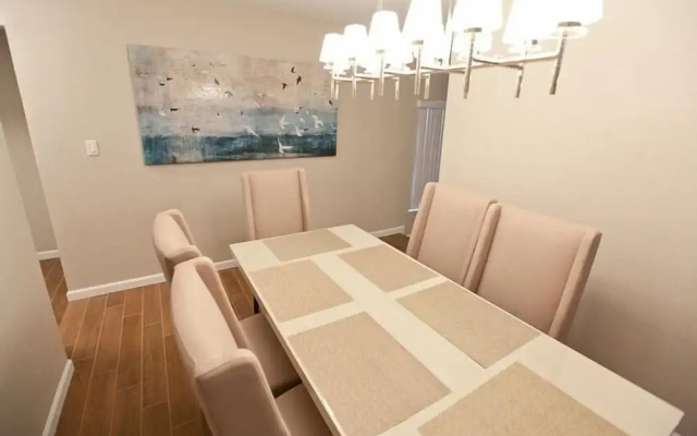 Admirals House By Signature Vacation Rentals