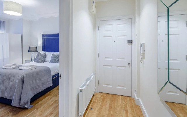 Bright Lower Ground One Bedroom Apartment
