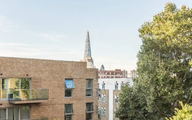 Bright 2 Bedroom Flat By Elephant & Castle