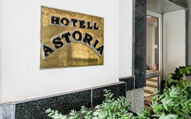 Отель Hotell Astoria Швеция, Мальме - 1 отзыв об отеле, цены и фото номеров - забронировать отель Hotell Astoria онлайн вид на фасад