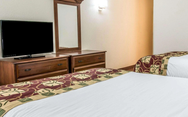 Clarion Inn I-94 near Expo Center