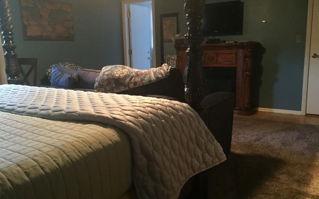 Up Up and Away Lodging