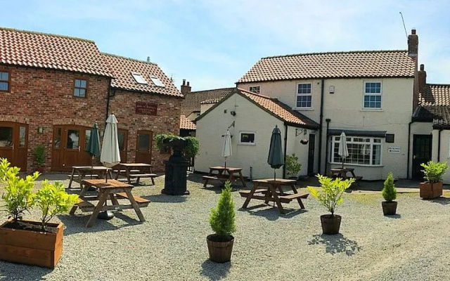 The Courtyard Rooms