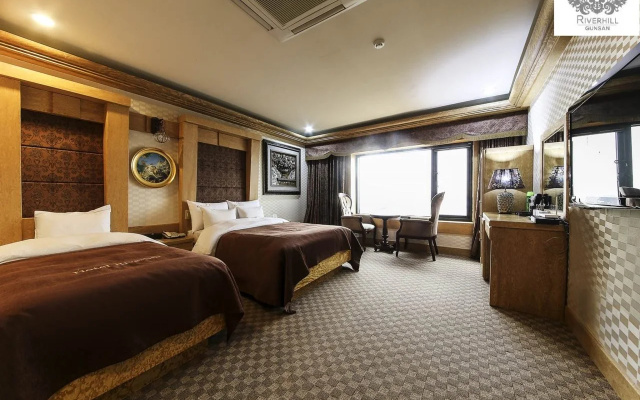 GunSan Riverhill Hotel