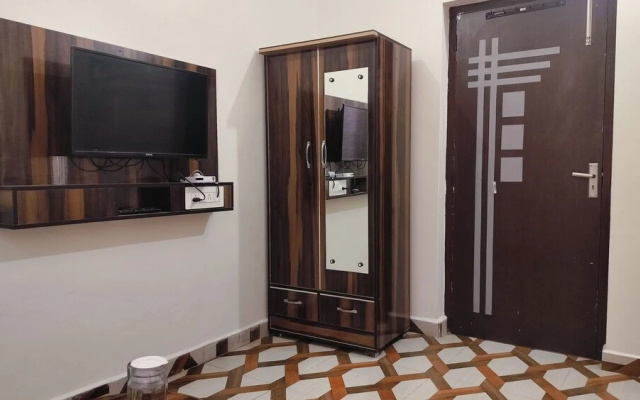 Baikunth Home Stays
