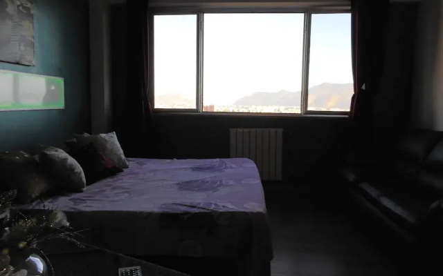B&B Golden Valley