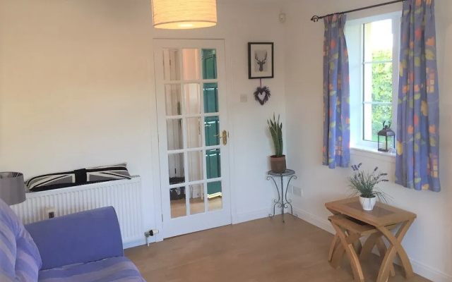 Wellingtonia Court Apartment