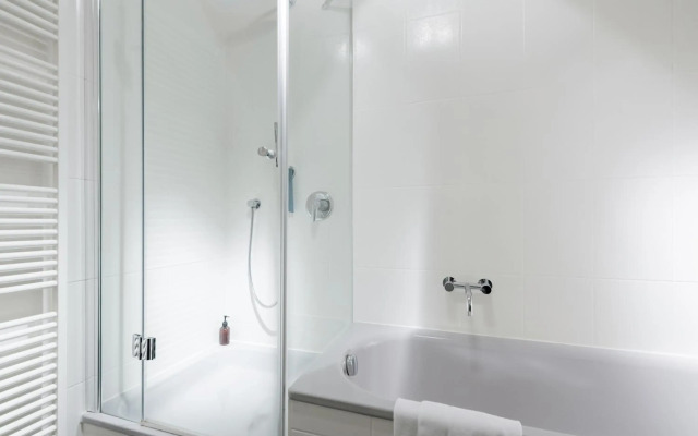 Luxury 2 Bedroom apartment in the heart of Mitte, Berlin